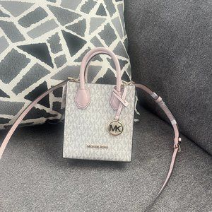 NWT Michael Kors Mercer Extra Small Shopper Crossbody Bag Powder Blush Multi